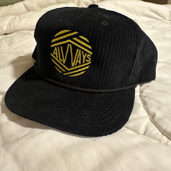 Alvvays Snapback Hat - Picture 3 of 4